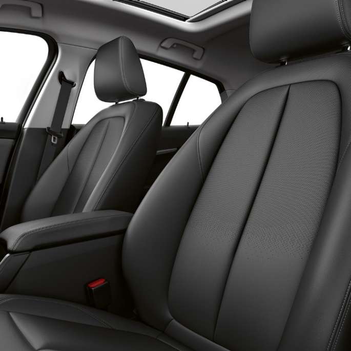 Sitze in Leder 'Dakota' Schwarz. BMW 1er Modell Advantage, Interieur mit Sitzen in Leder 'Dakota' Schwarz.