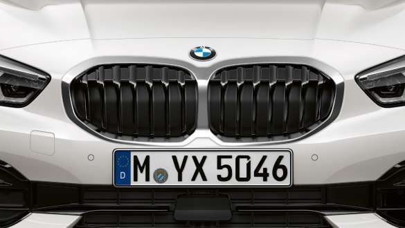 Doppelniere des BMW 1er F40 Modells Sport Line in Mineralweiß metallic BMW 1er F40 Doppelniere