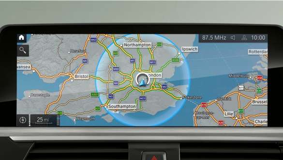 Plug-In Hybrid BMW 3er Limousine 2021 G20 Navigationssystem Plug-In Hybrid BMW 3er Limousine 2021 G20 Navigationssystem Nahaufnahme
