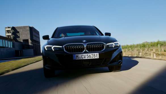 BMW 3er Limousine Plug-in-Hybrid G20 Frontansicht BMW 3er Limousine Plug-in-Hybrid G20 Frontansicht fahrend