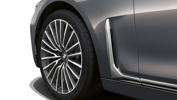 BMW 7er Limousine Air Breather BMW 7er Limousine: Nahaufnahme des Air Breathers