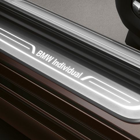 BMW Individual 7er Limousine Einstiegsleiste BMW 7er Limousine: Einstiegsleiste mit BMW Individual Schriftzug