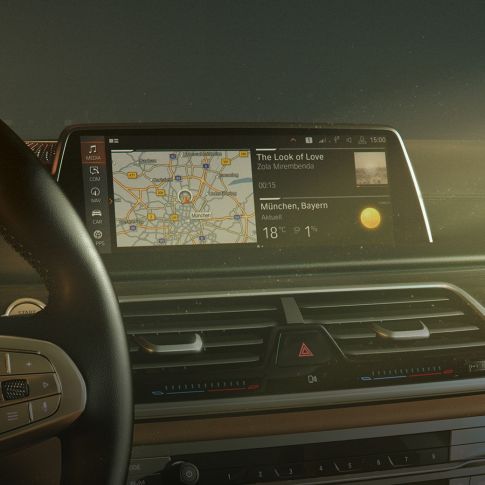 BMW Operating System 7.0 BMW 7er Limousine: BMW Operating System 7.0 auf dem Control Display