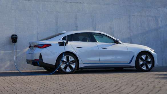 BMW i4 eDrive40 G26 2021 zuhause laden BMW i4 eDrive40 G26 2021 zuhause laden