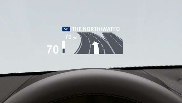Head-Up Display BMW X2 M35i F39 Head-Up Display BMW X2 M35i 2018 F39 Interieur Instrumententafel