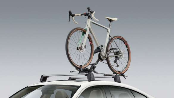 BMW Fahrraddachträger BMW i4 M50 G26 2021 BMW Fahrraddachträger BMW i4 M50 G26 2021