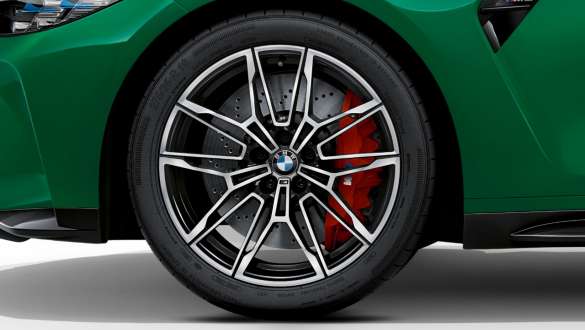 19"/20" M Schmiederäder 825 M Bicolor Schwarz BMW M3 Limousine G80 2020 BMW M3 Limousine G80 2020 19"/20" M Schmiederäder 825 M Bicolor Schwarz Nahaufnahme Rad