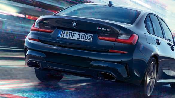 M Sportdifferenzial BMW M340i xDrive Limousine G20 2020 BMW M340i xDrive Limousine G20 2020 Saphirschwarz metallic M Sportdifferenzial Heckansicht
