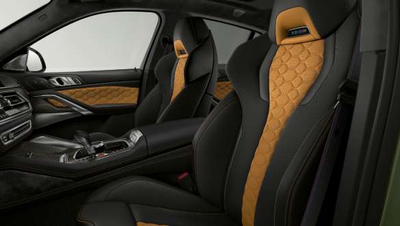 M Multifunktionssitze im BMW X6 M Competition F96 M Multifunktionssitze in Leder 'Merino' BMW X6 M Competition F96 2020 SUV Innenraum