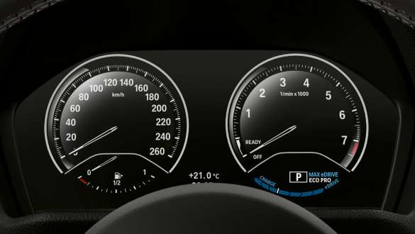 Instrumententafel BMW X2 xDrive25e Plug-in Hybrid-Innenraum BMW X2 xDrive25e F39 2020 Plug-In Hybrid Innenraum Instrumententafel