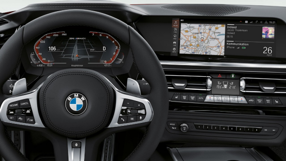 BMW Z4 Roadster BMW Live Cockpit BMW Z4 Roadster with BMW Live Cockpit
