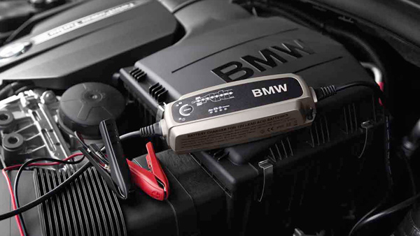 BMW Batterieladegerät BMW Batterieladegerät