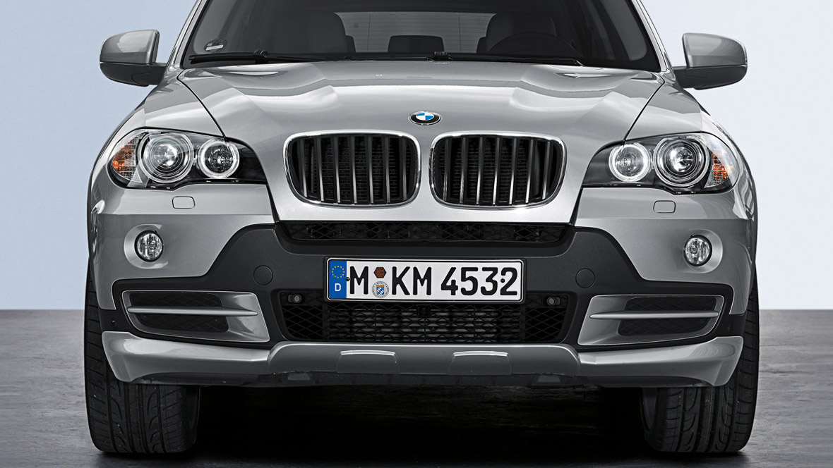 Обвесы е70. BMW x5 e70 дорестайлинг. X5 e70 дорестайлинг. BMW x5 e70 м пакет дорестайлинг. БМВ х5 е70 до Рестайлинг.