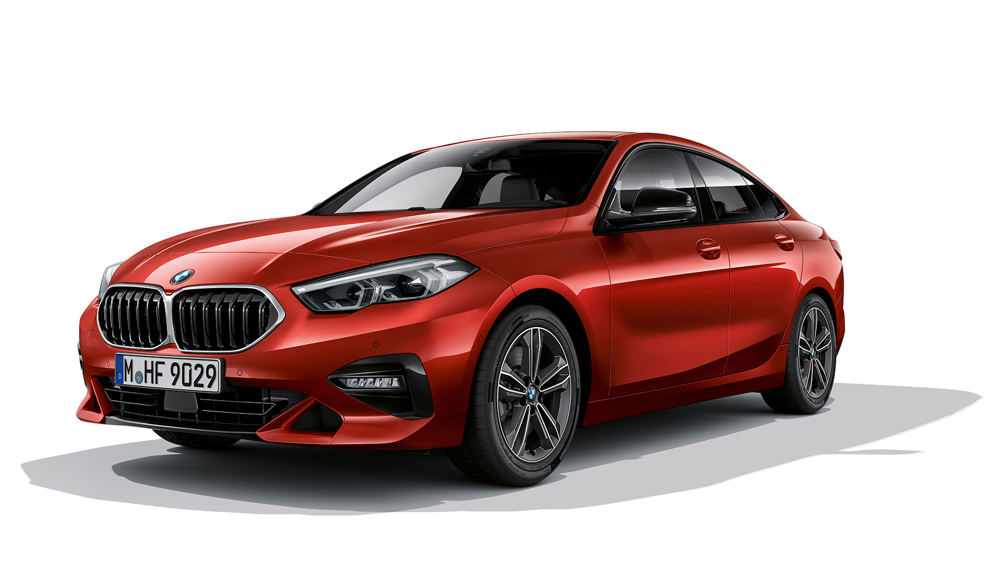 BMW Niere BMW 2er Gran Coupé Modell Sport Line Niere mit Nierenrahmen in Chrom BMW 2er Gran Coupé Modell Sport Line Melbourne Rot F44 Dreiviertel-Seitenansicht