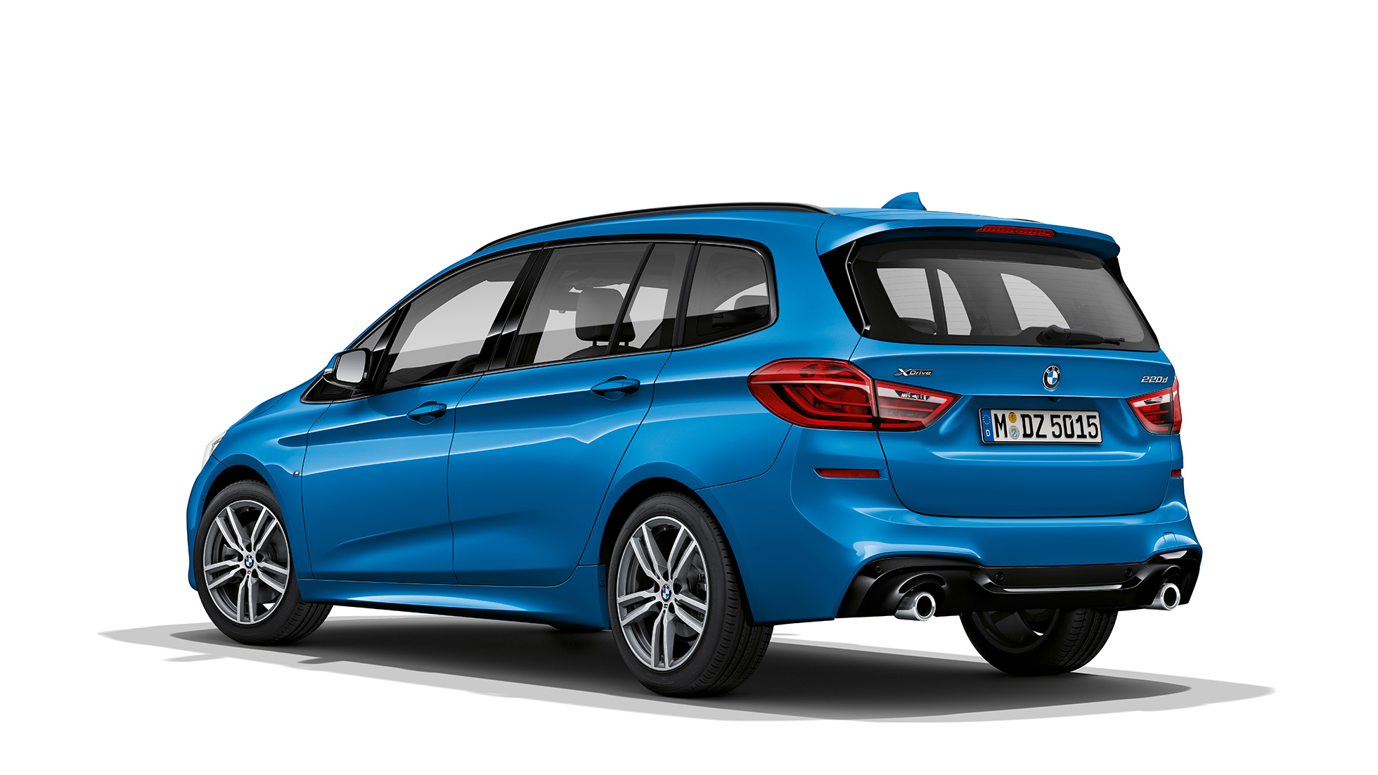 Dreiviertel-Heckansicht BMW 2er Gran Tourer Modell M Sport BMW 2er Gran Tourer 220d xDrive Modell M Sport F46 Facelift 2018 Estoril Blau metallic Dreiviertel-Heckansicht