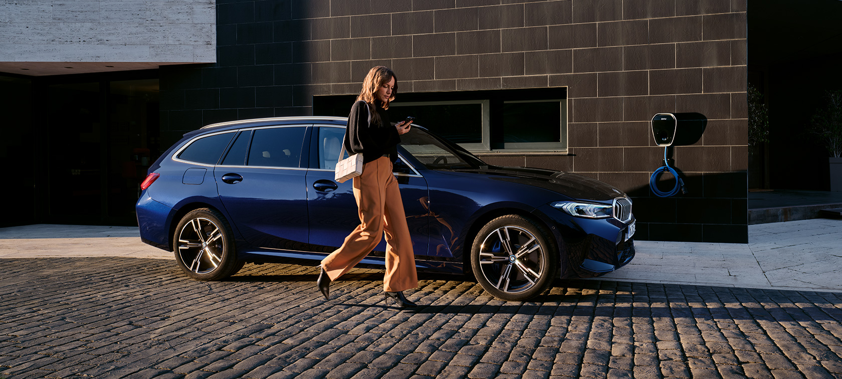 BMW 3er Touring LCI G21 Plug-In Hybrid Video BMW 3er Touring LCI G21 Plug-In Hybrid Video