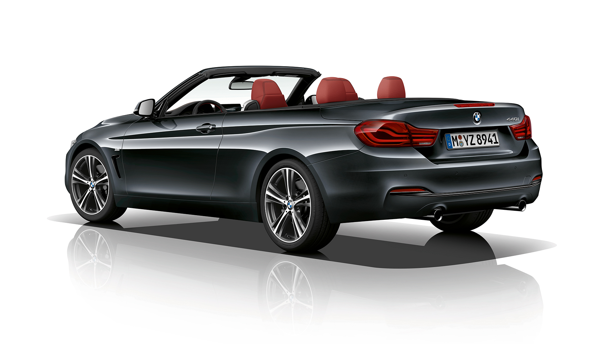BMW 4er Cabrio, Modell Sport Line Dreiviertel Heckschuss BMW 4er Cabrio, Modell Sport Line Dreiviertel Heckschuss