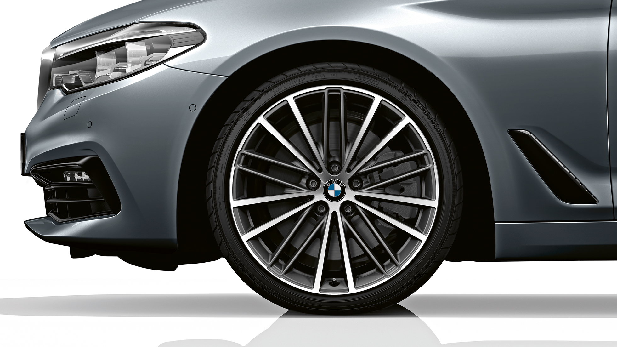Sport Line Räder BMW 5er Touring Sport Line BMW 5er Touring 520d Touring G31 Bluestone metallic Räder