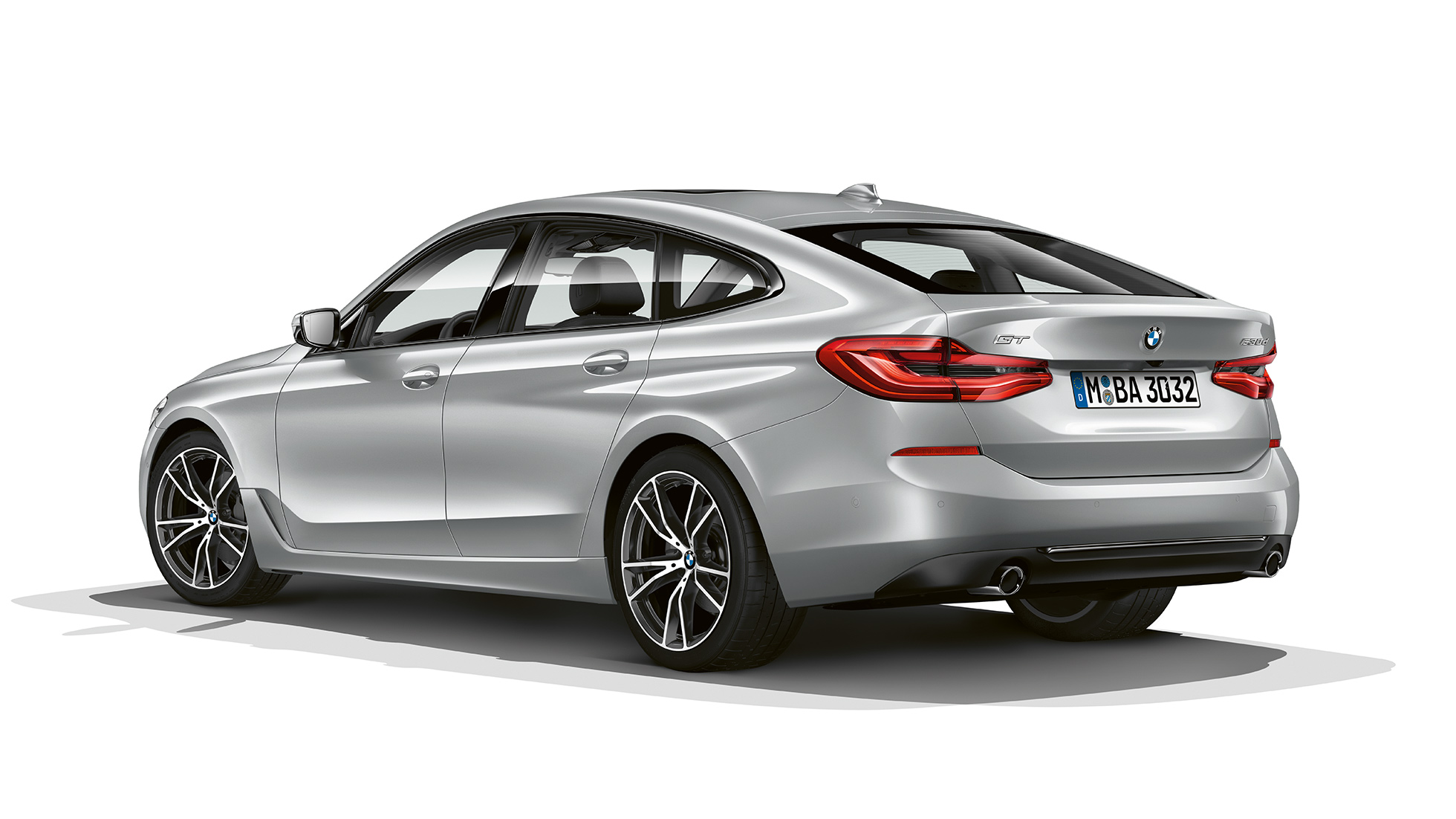 BMW 6er Gran Turismo G32 Sport Line Dreiviertel-Heckansicht BMW 6er Gran Turismo G32 2017 Sport Line Glaciersilber metallic Dreiviertel-Heckansicht