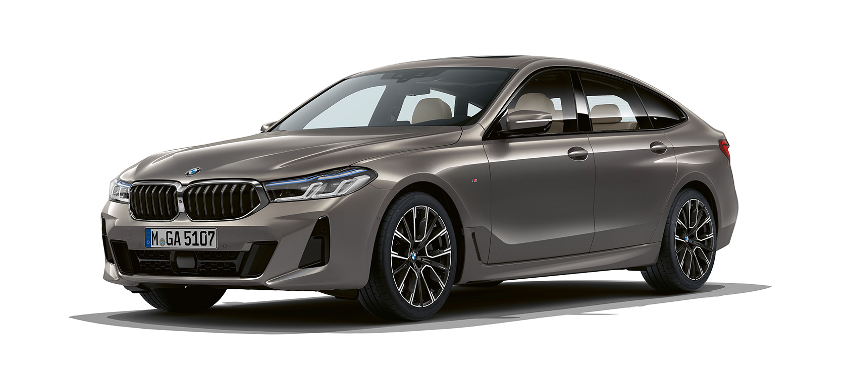 BMW 6er Gran Turismo G32 2020 BMW 6er Gran Turismo 640i xDrive G32 2020 Berninagrau Dreiviertel-Frontansicht in seitlicher Perspektive