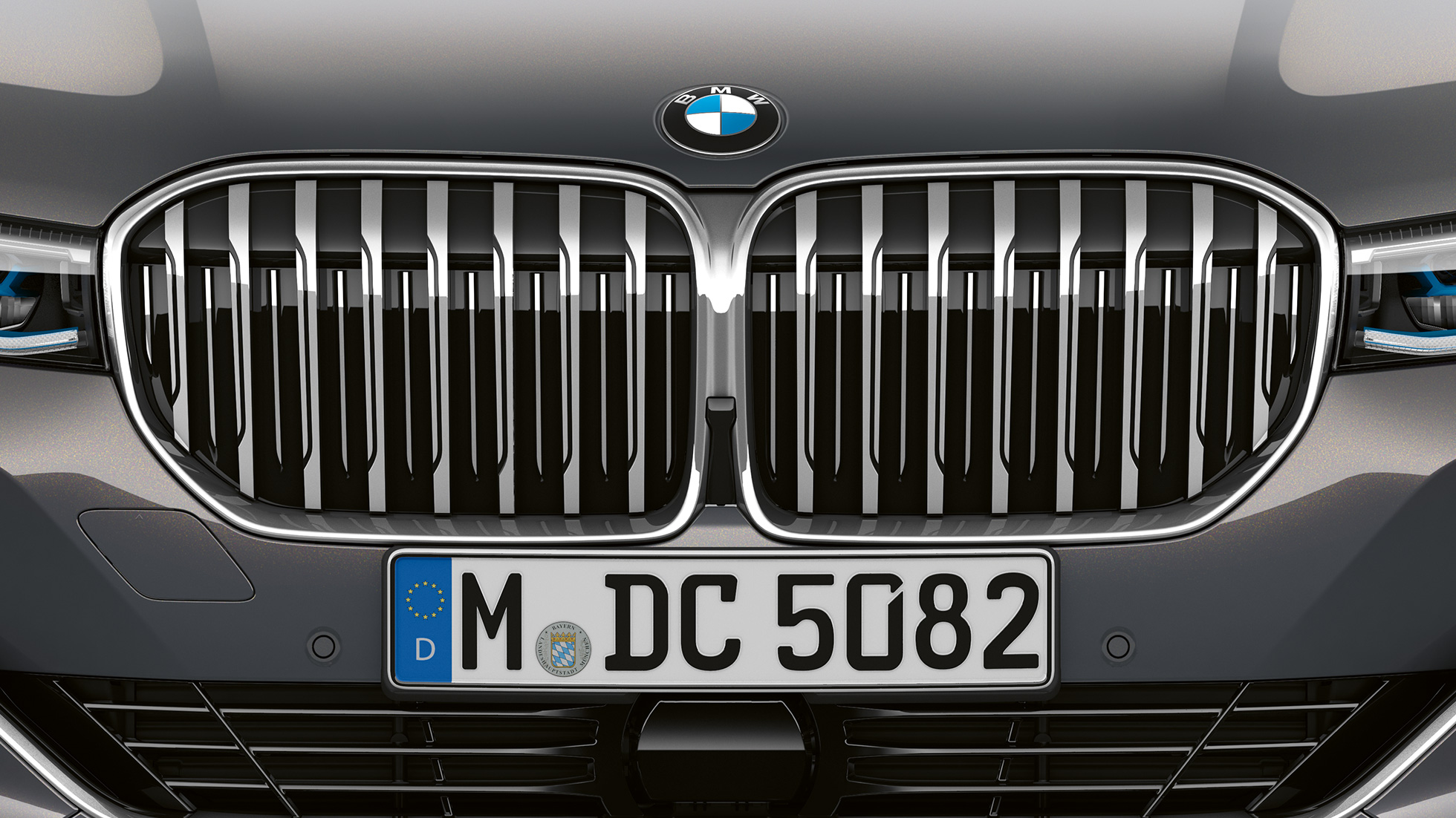 BMW 7er Limousine mit Exterieurdesign Pure Excellence, Gangwahlschalter BMW 7er Limousine mit Exterieurdesign Pure Excellence: Nahaufnahme der BMW Niere