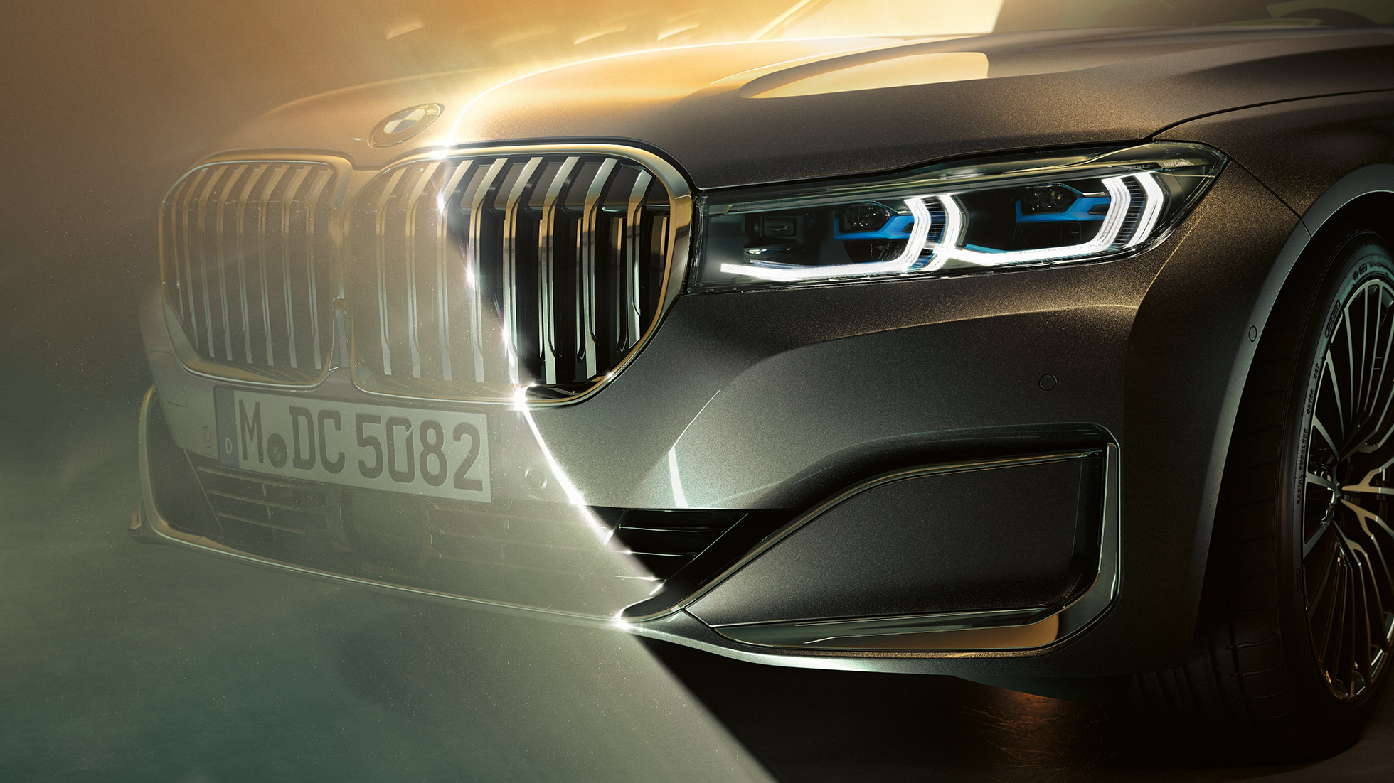 BMW 7er Limousine Niere und Laserlicht BMW 7er Limousine: Nahaufnahme der Front mit großer Niere und Laserlicht