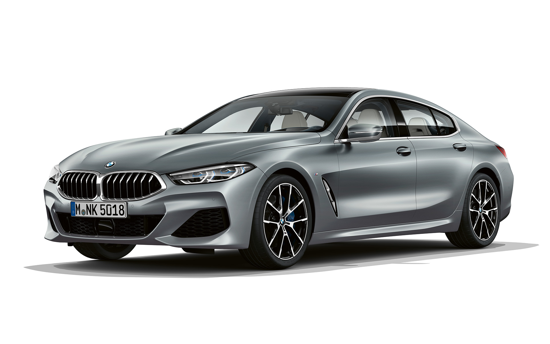 Frozen Temptation Dreiviertel-Frontansicht BMW 8er Gran Coupé, Frozen Temptation Dreiviertel-Frontansicht