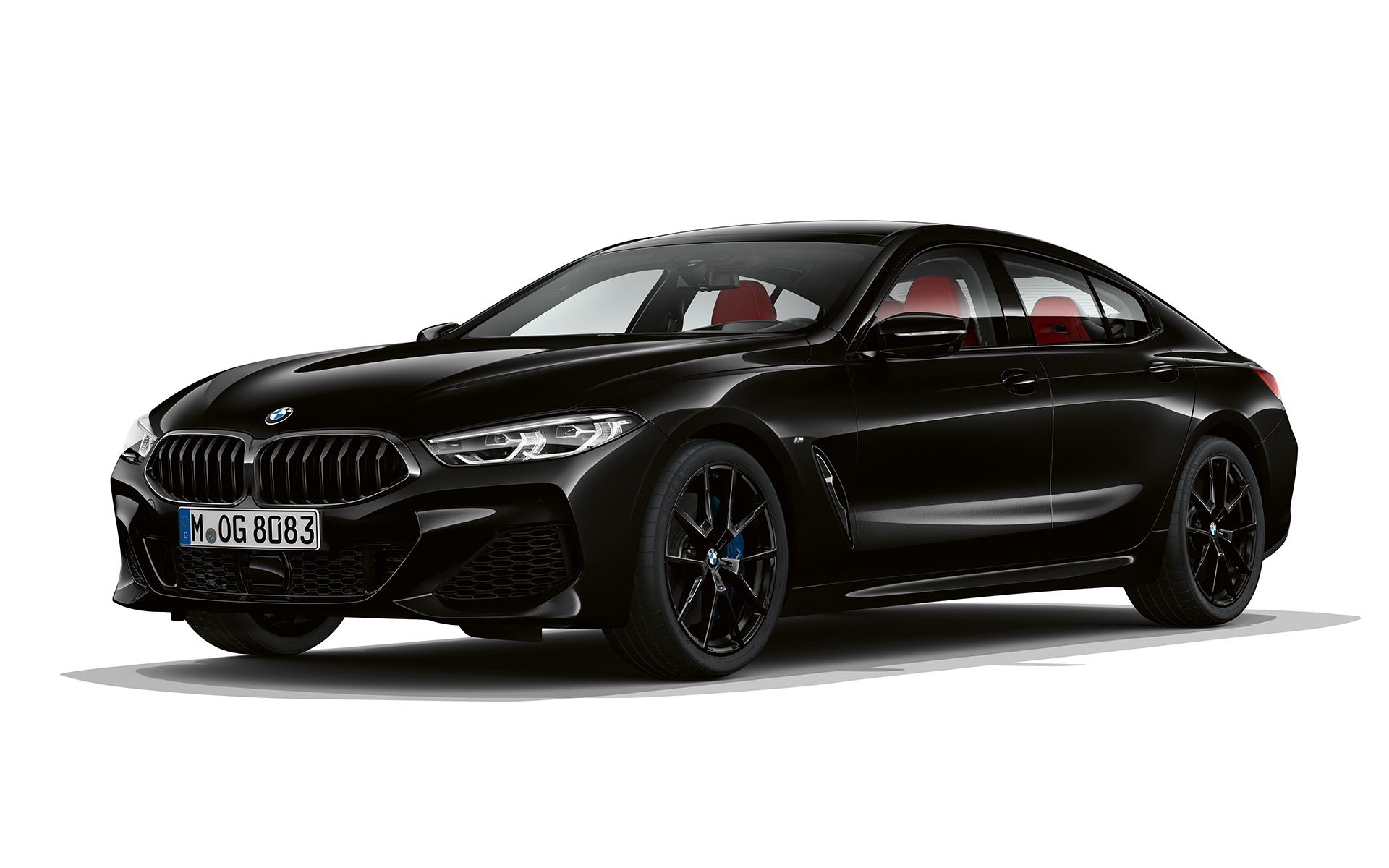 Dark Seduction Dreiviertel-Frontansicht BMW 8er Gran Coupé, Dark Seduction Dreiviertel-Frontansicht