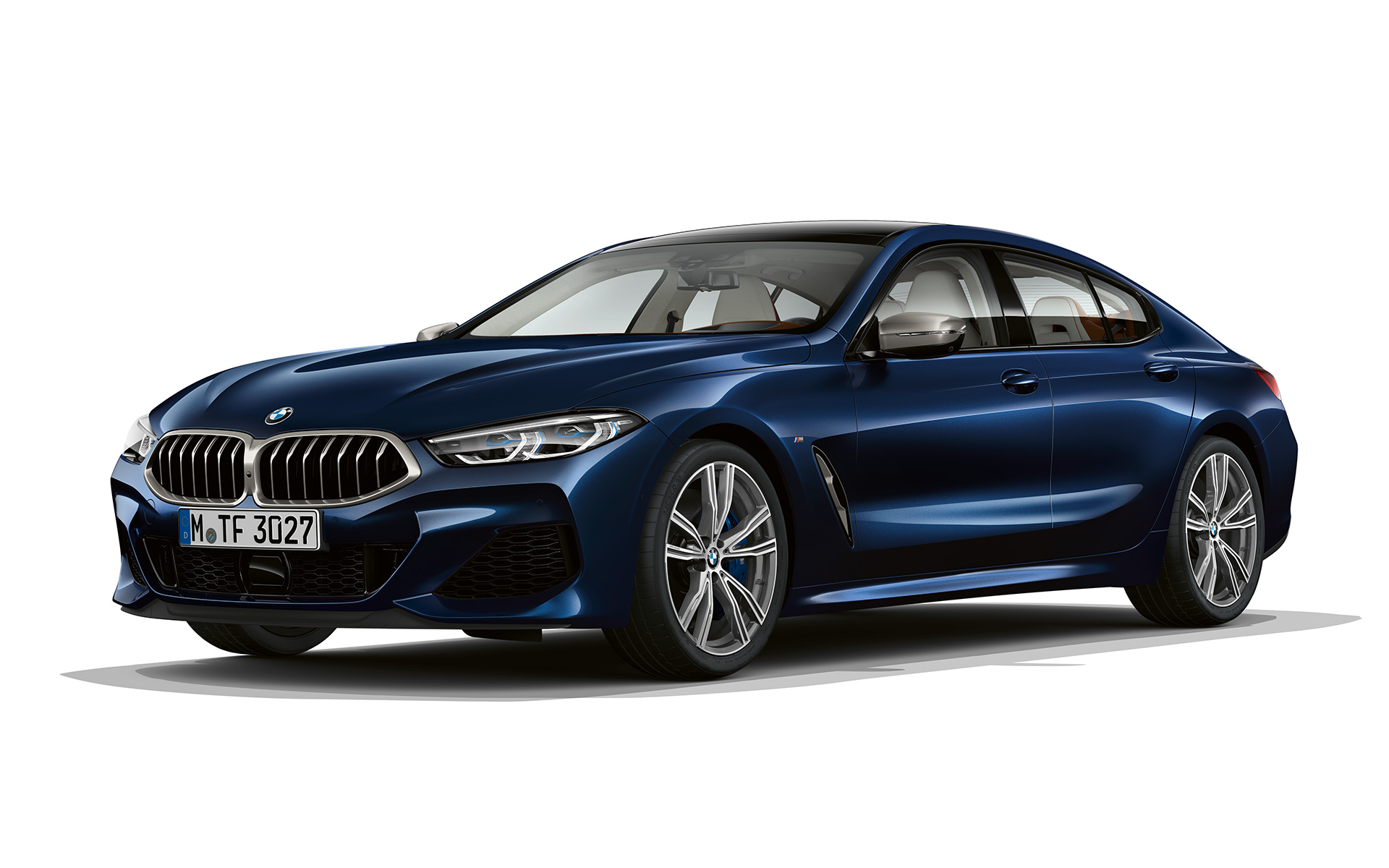 Individual Sophistication Dreiviertel-Frontansicht BMW 8er Gran Coupé, Individual Sophistication Dreiviertel-Frontansicht