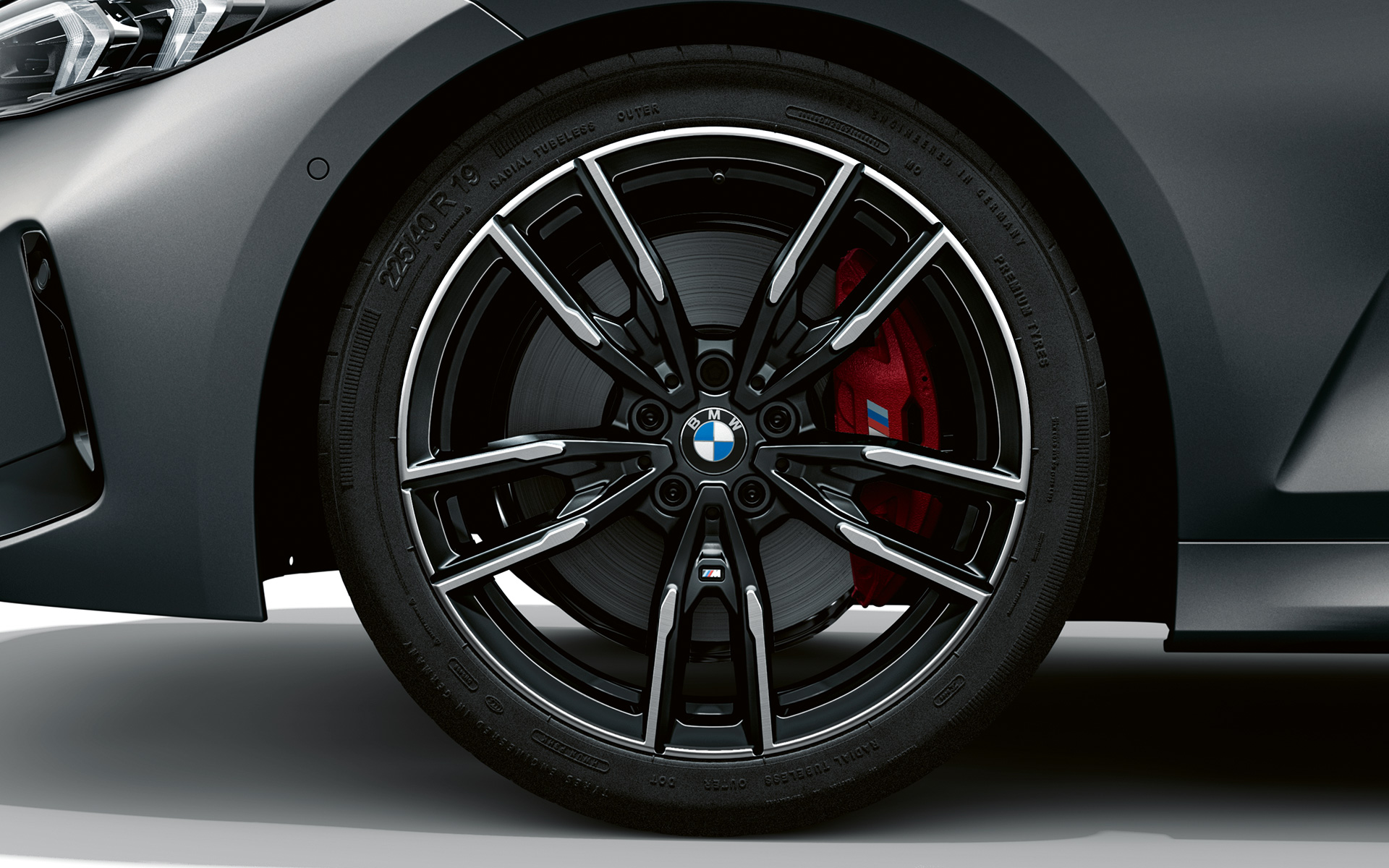19'' M Leichtmetallräder Doppelspeiche 792 M Bicolor Jetblack BMW M340i xDrive Limousine G20 BMW M340i xDrive Limousine G20 BMW Individual Frozen Pure Grey metallic 19'' M Leichtmetallräder Doppelspeiche 792 M Bicolor Jetblack