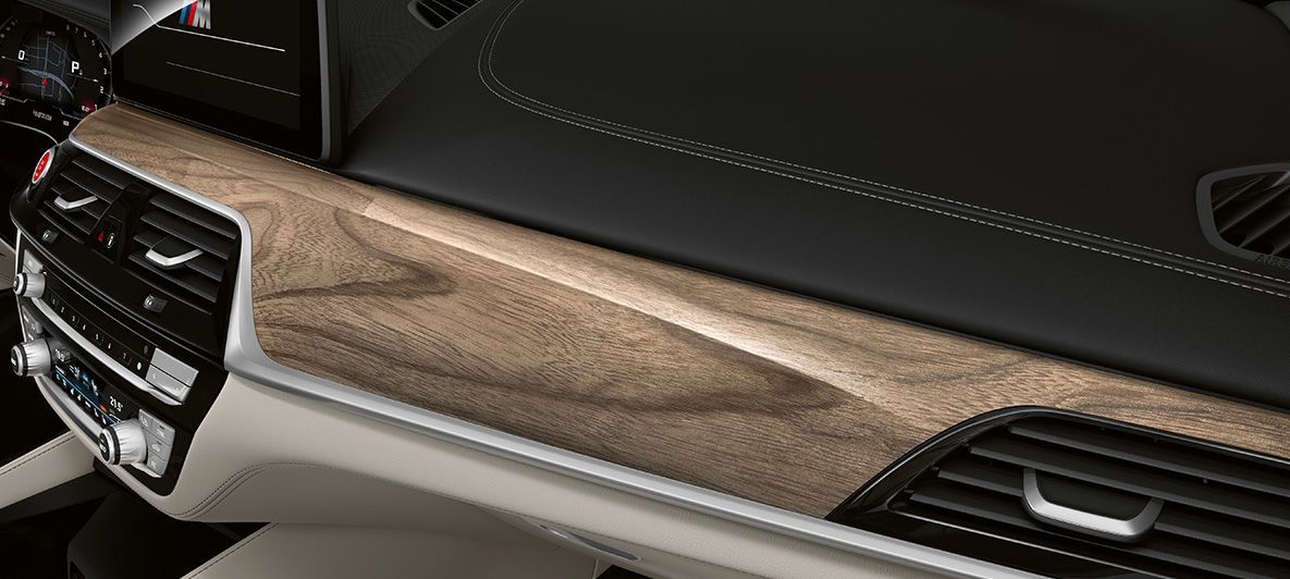 BMW Individual BMW M5 Limousine F90 2020 BMW Individual Interieurleisten Edelholzausführung Sen Hellbraun BMW Individual BMW M5 Limousine F90 LCI Facelift 2020 BMW Individual Interieurleisten Edelholzausführung Sen Hellbraun Interieur
