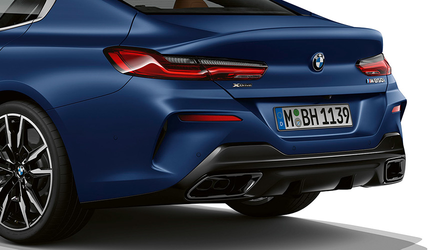 BMW M850i xDrive Gran Coupé G16 LCI Facelift 2022 Dreiviertel-Heckansicht Heckpartie im Detail