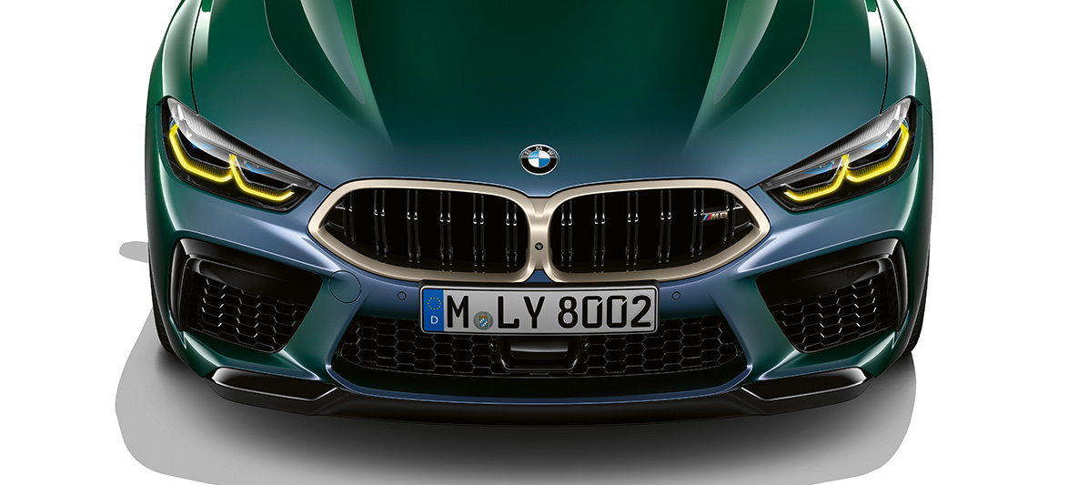 BMW M8 Gran Coupé First Edition Frontansicht BMW M8 Gran Coupé First Edition F93 2020 BMW Individual Aurora Diamond Green metallic Frontansicht