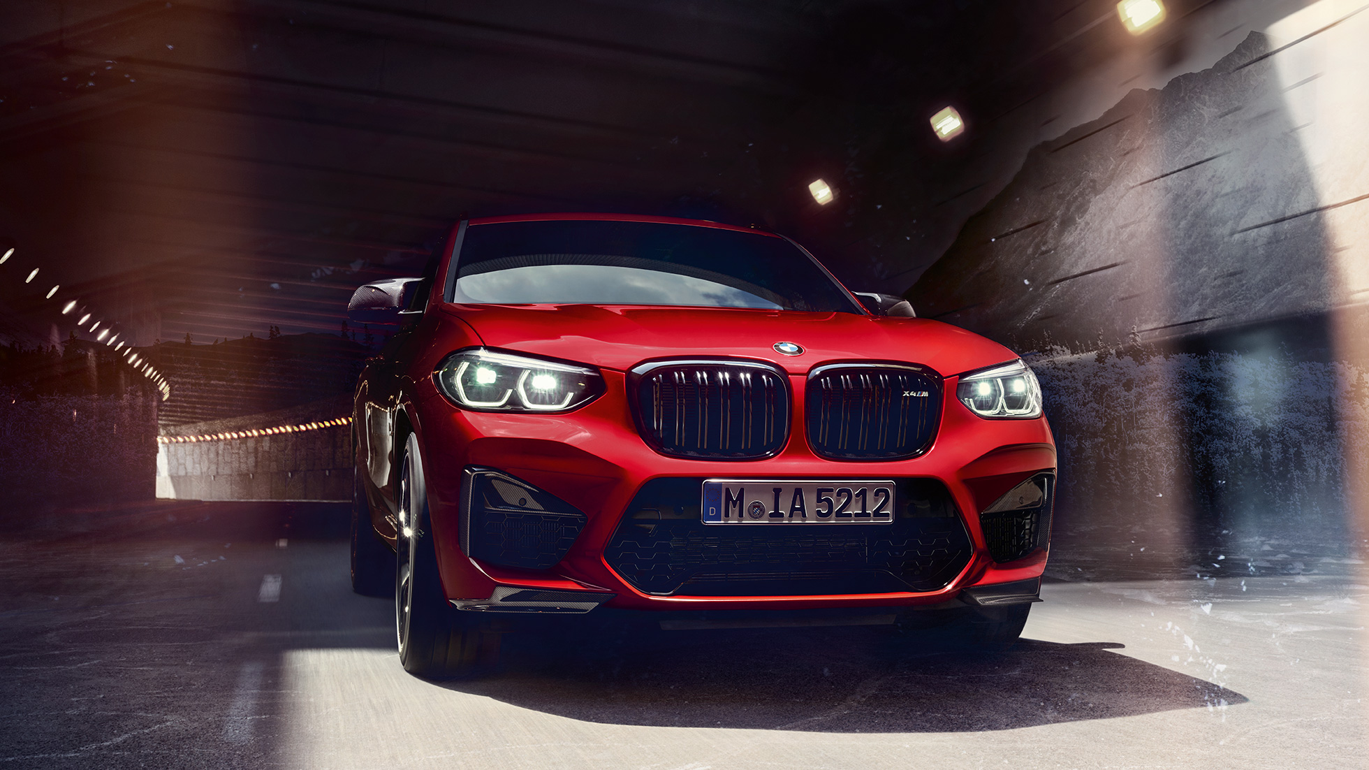 BMW X4 M Competition, Frontansicht. BMW X4 M Competition in Toronto Rot metallic, Exterieur, Frontansicht.