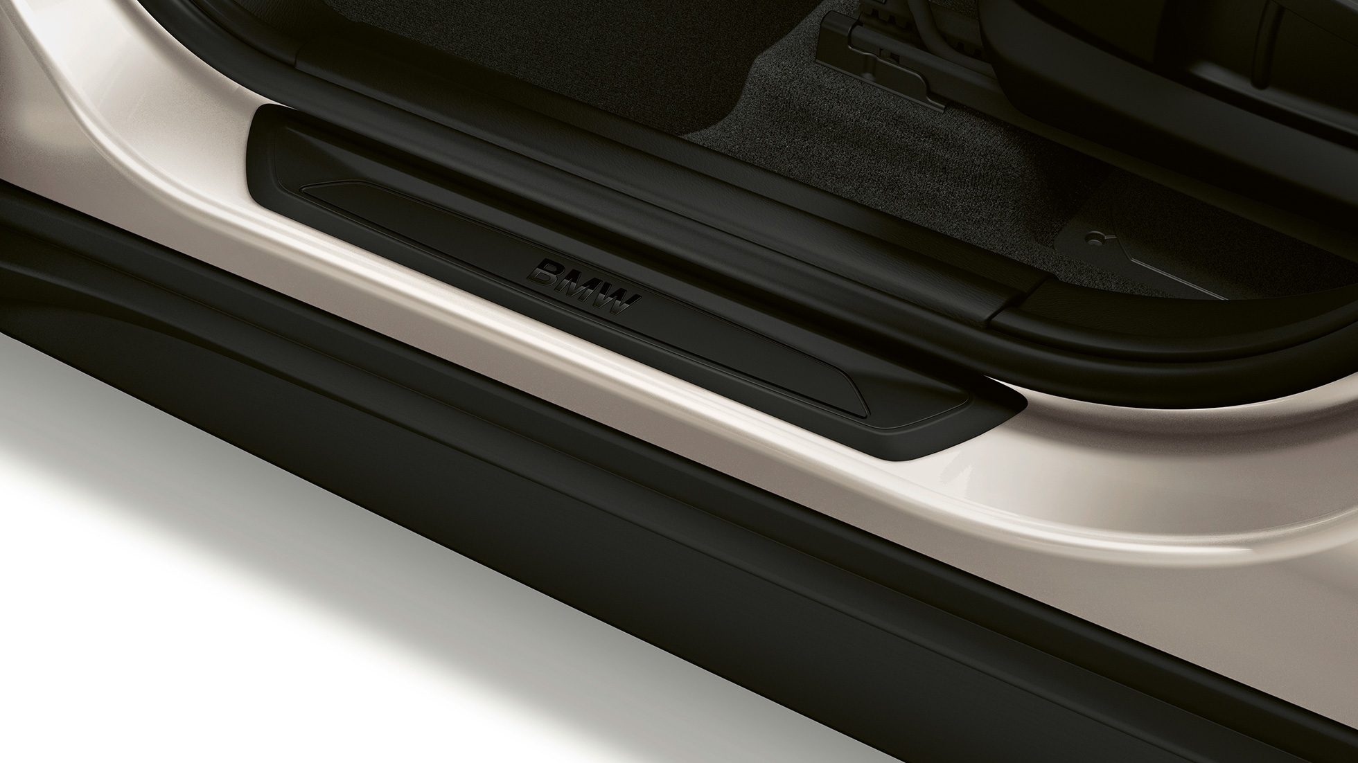 BMW X1, Modell Advantage, Einstiegsleiste BMW X1, Modell Advantage, Seitenansicht mit Close-up auf Einstiegsleiste
