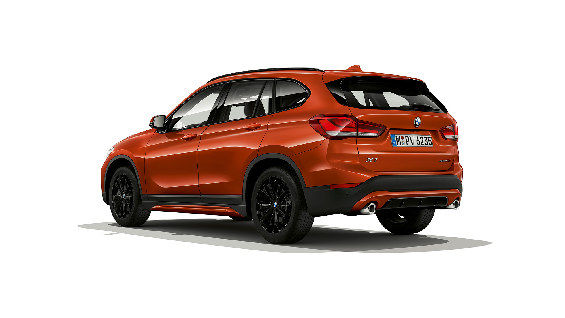 BMW X1, Modell Sport Line, Dreiviertel-Heckansicht BMW X1, Modell Sport Line, Dreiviertel-Heckansicht Studioschuss