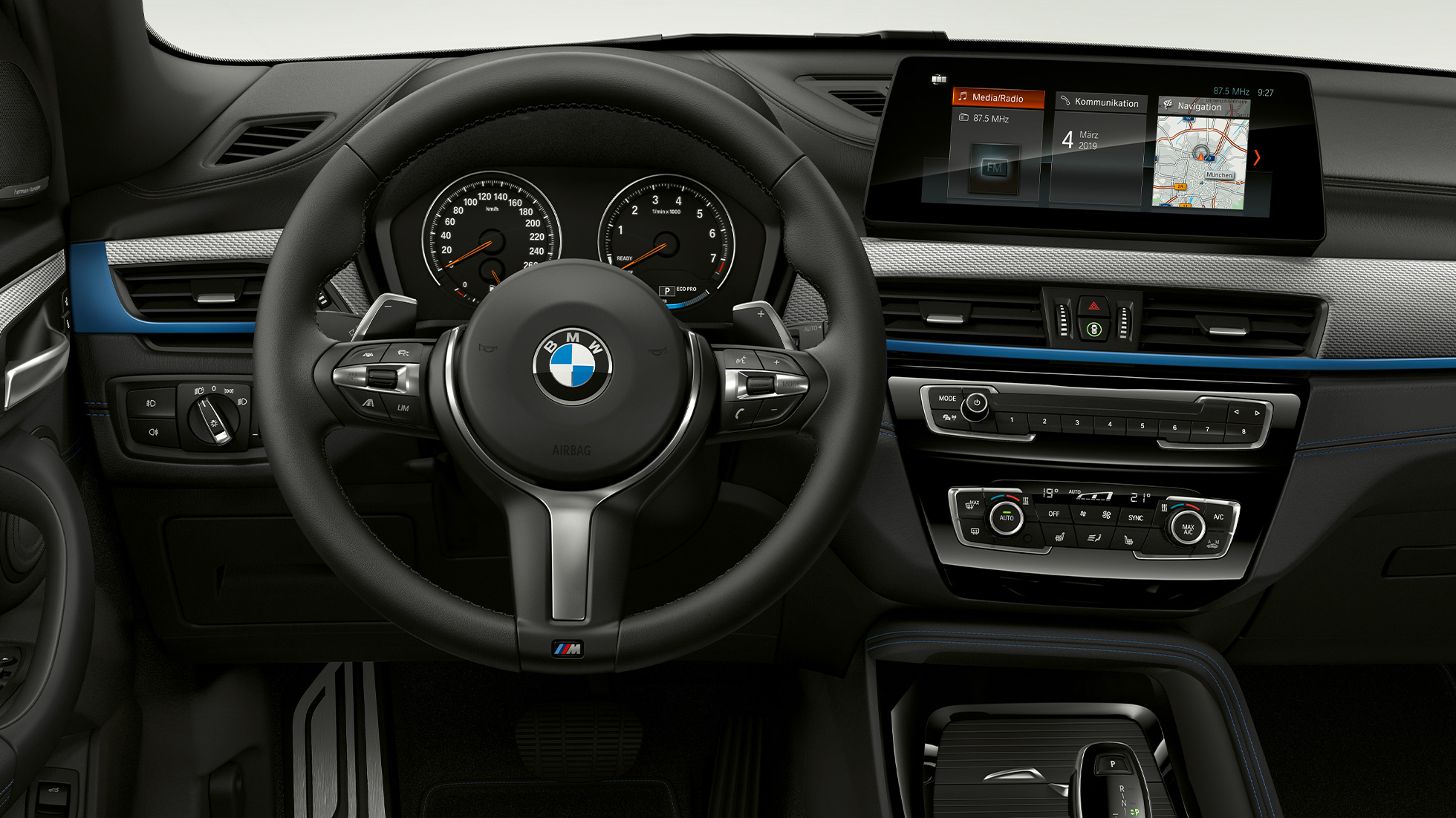BMW X1, Modell M Sport, Interieur BMW X1, Modell M Sport, Interieur mit Blick auf Cockpit