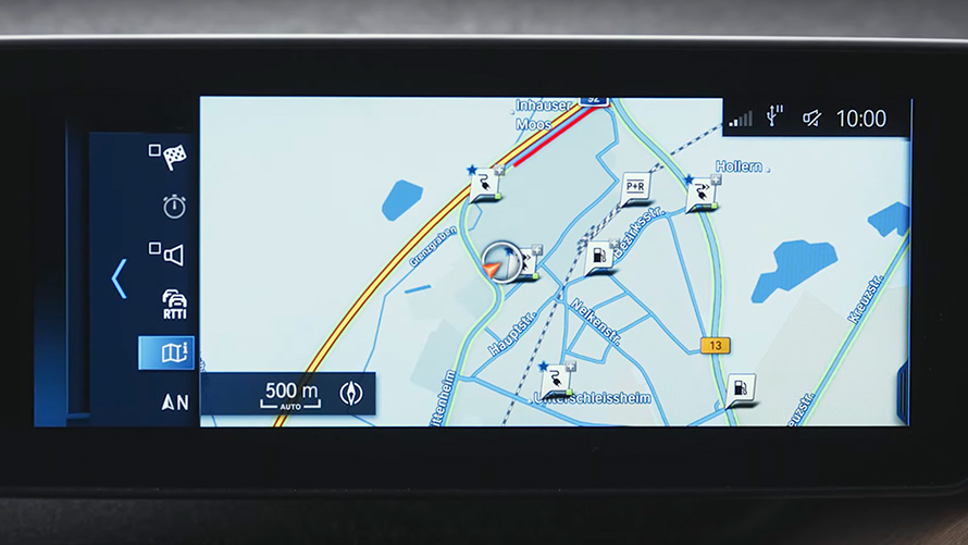 BMW Plug-In Hybrid Navigationssystem BMW 2er Active Tourer F45 BMW Plug-In Hybrid Navigationssystem Nahaufnahme