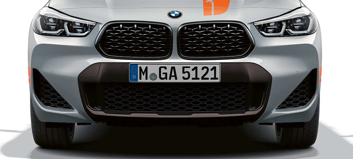 Doppelniere BMW X2 F39 BMW X2 2020 F39 Brooklyn Grau Frontansicht Doppelniere