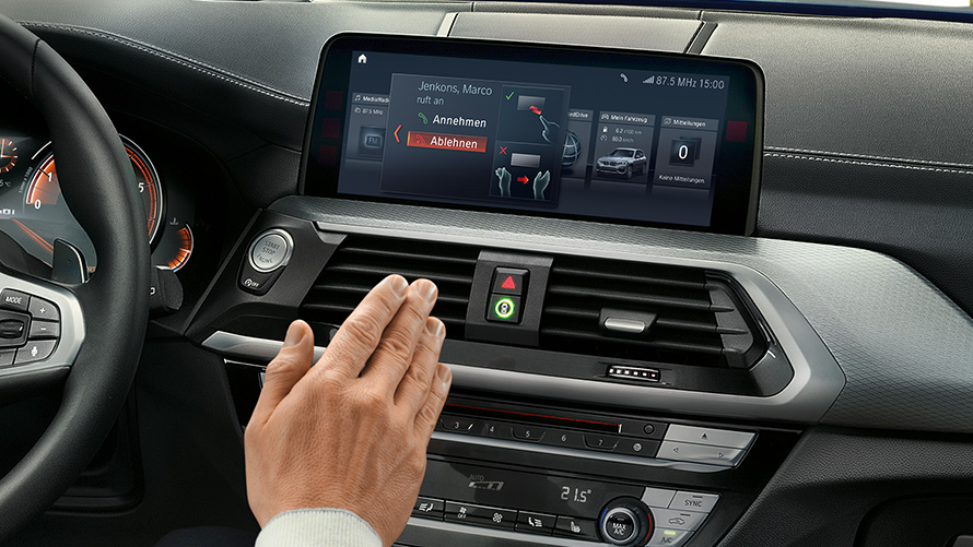 BMW Connected Display Technology BMW Connected Display Technology