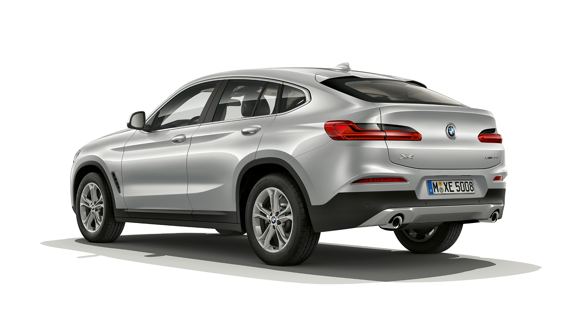 Dreiviertel-Heckansicht BMW X4 Modell Advantage BMW X4 xDrive20d Modell Advantage G02 2018 Glaciersilber Dreiviertel-Heckansicht