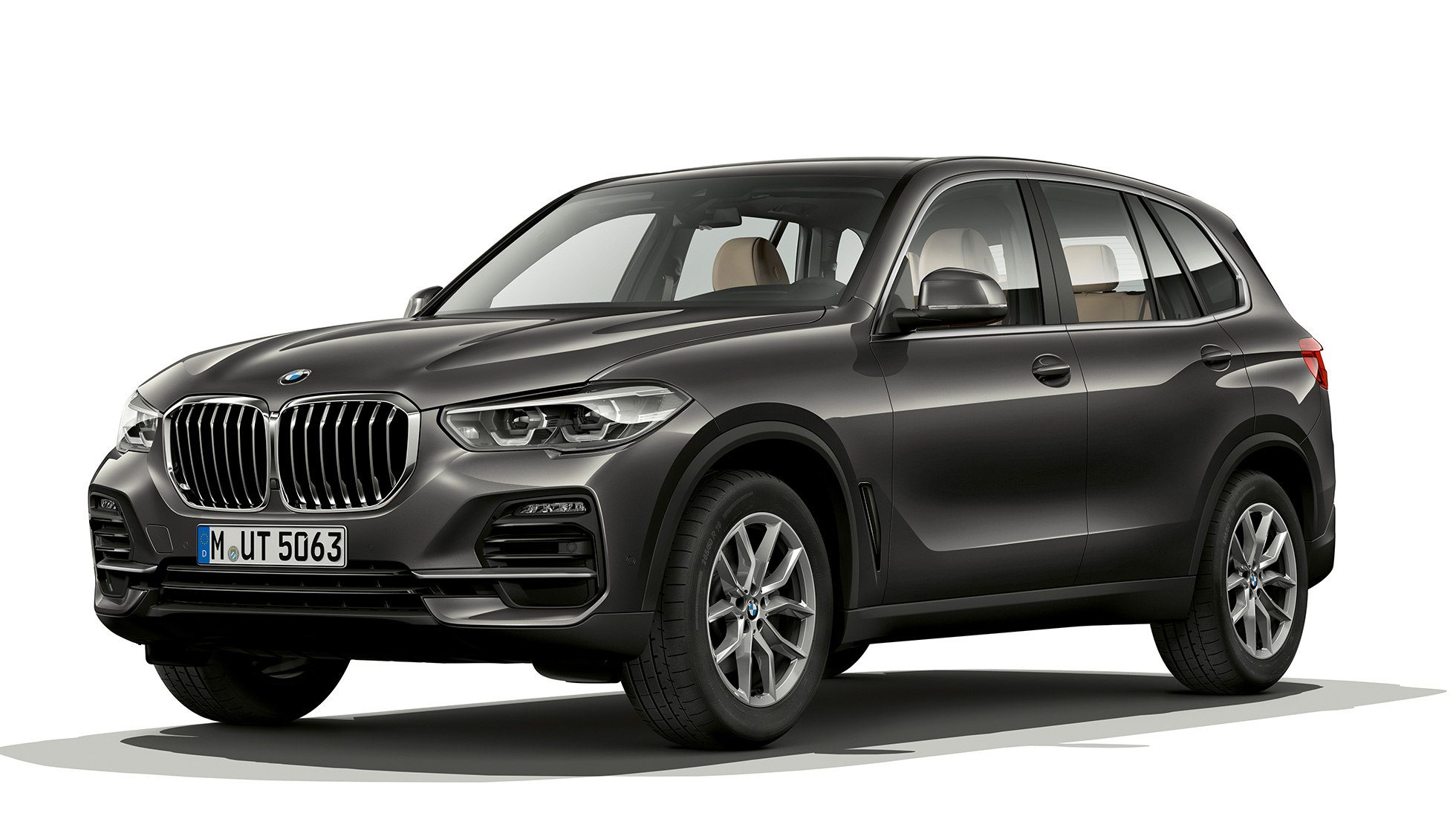 Basismodell BMW X5 xDrive30d Dreiviertel-Frontansicht Basismodell BMW X5 xDrive30d G05 2018 Sophistograu Brillanteffekt metallic Dreiviertel-Frontansicht