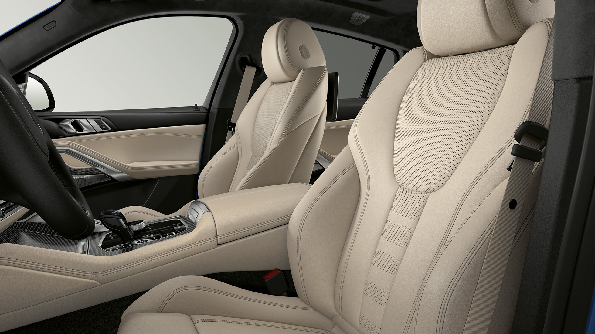 BMW X6 mit M Sportpaket, Polsterung. BMW X6 Interieur mit M Sportpaket mit Fokus auf Polsterung