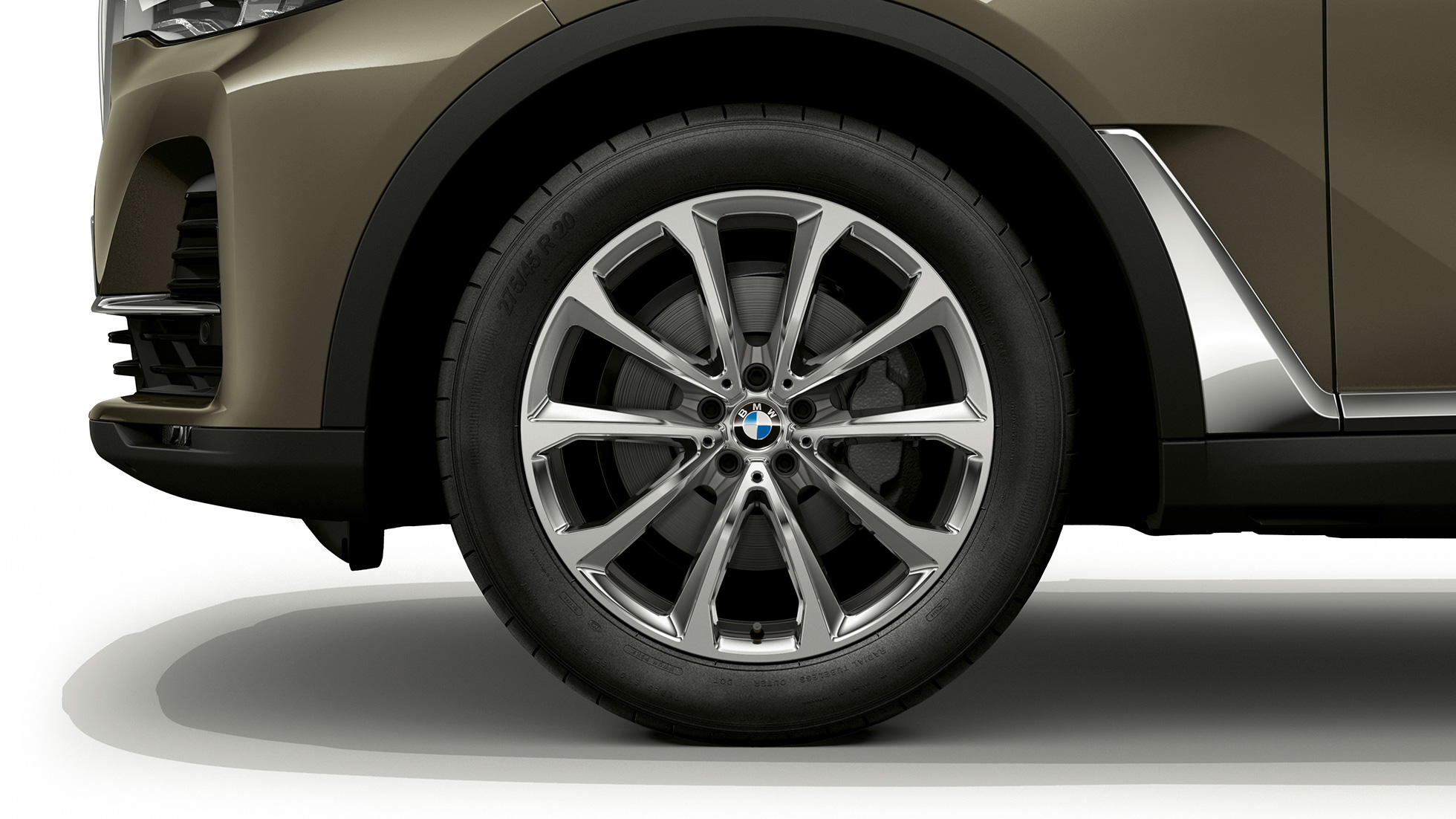 BMW X7, Leichtmetallrad Nahaufnahme des Leichtmetallrads des BMW X7