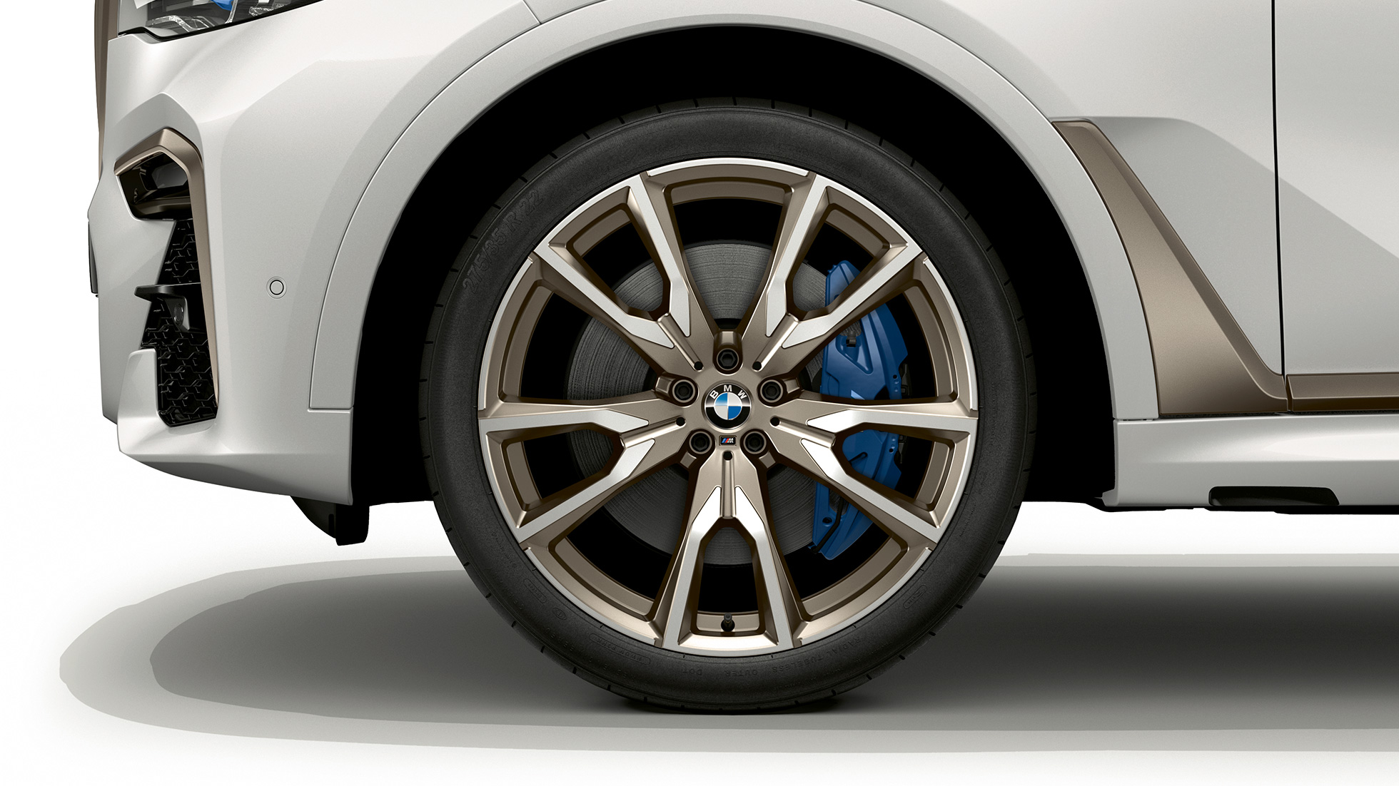 BMW X7, BMW X7 M50d Leichtmetallrad Nahaufnahme des Leichtmetallrads des BMW X7 mit der Ausstattung des BMW X7 M50d
