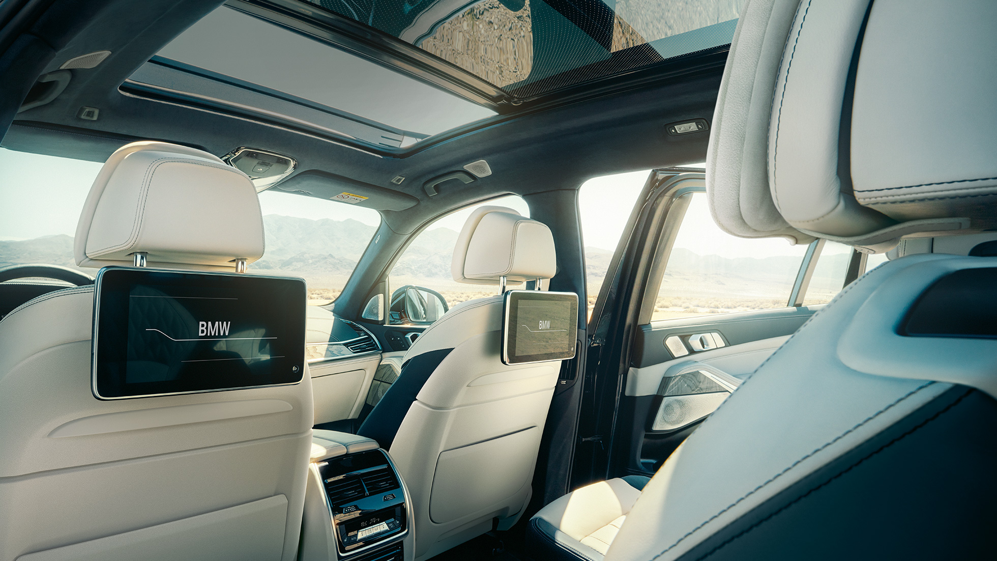 BMW X7 Interieur BMW X7 Interieur: Perspektive aus der dritten Sitzreihe