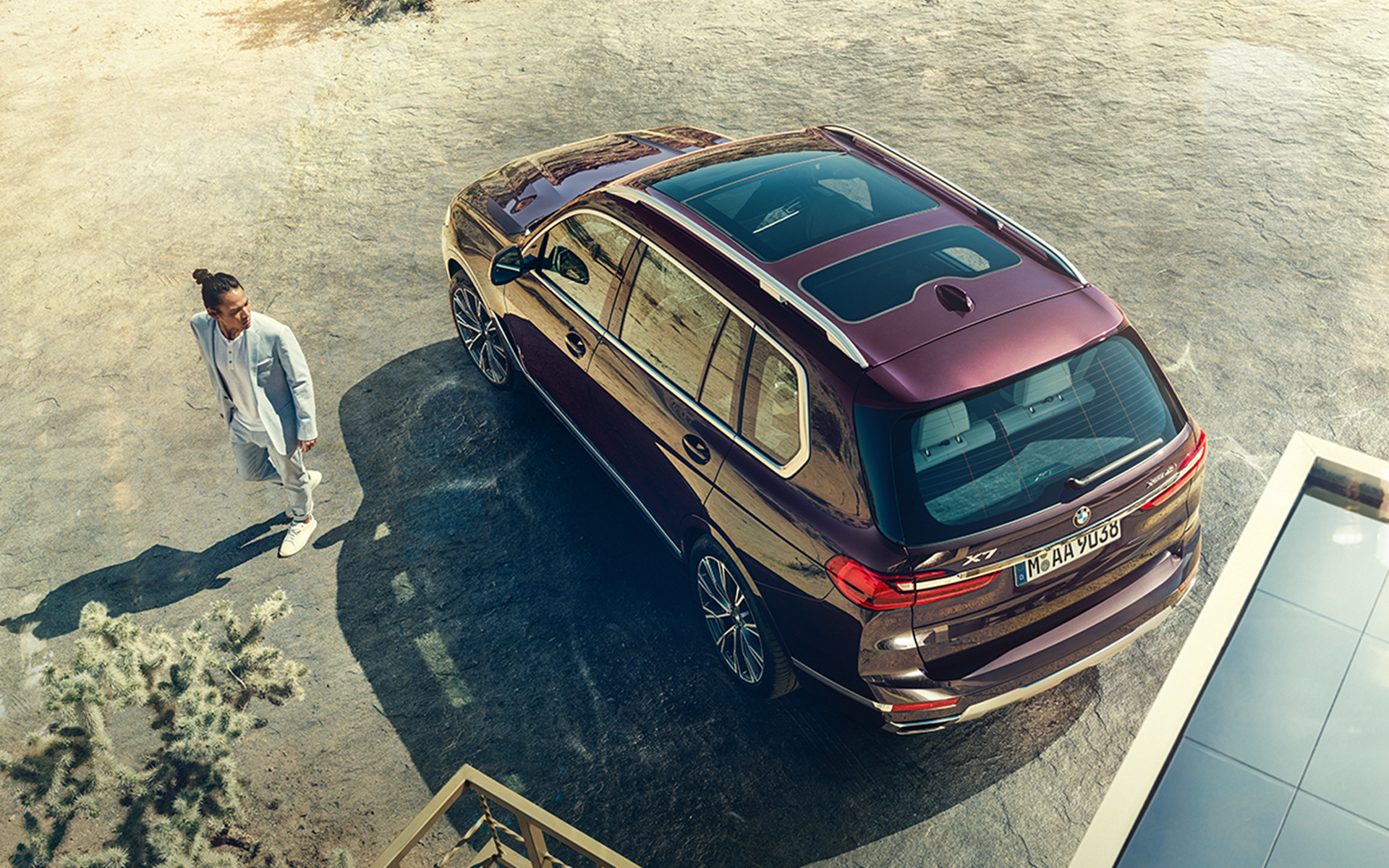 BMW X7 Individual xDrive40i G07 2018 Ametrin metallic Vogelperspektive mit Modell BMW X7 Individual xDrive40i G07 2018 Ametrin metallic Vogelperspektive mit Modell