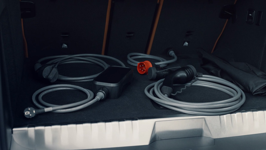 BMW Plug-In Hybride BMW X3 xDrive30e Flexible Fast Charger Ladekabel Video BMW Plug-In Hybride BMW X3 xDrive30e Flexible Fast Charger Ladekabel Video