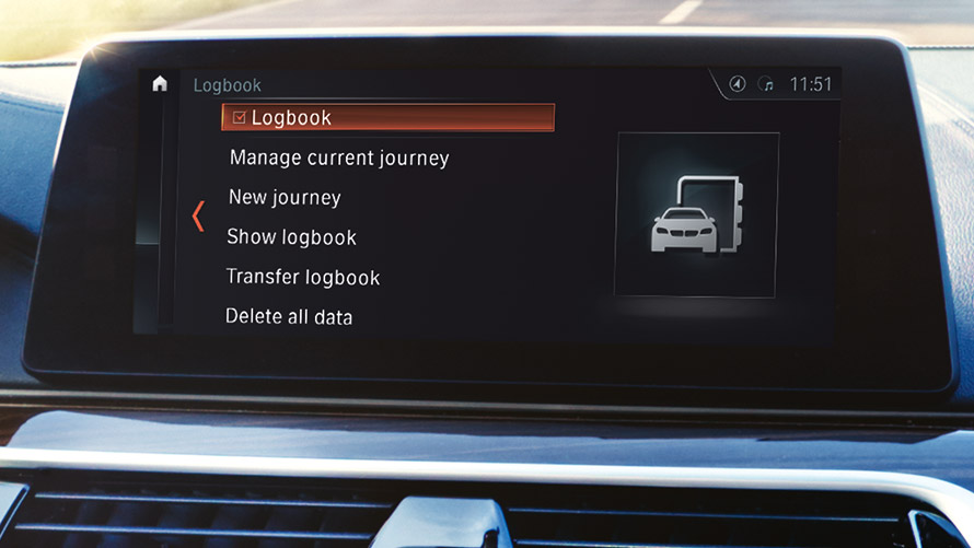 BMW Online Fahrtenbuch BMW Online Fahrtenbuch wird auf dem BMW Display angezeigt