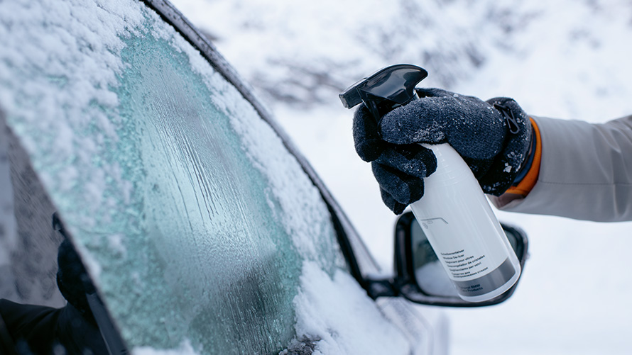 BMW Scheibenenteiser BMW Herbst- und Winterzubehör BMW Scheibenenteiser